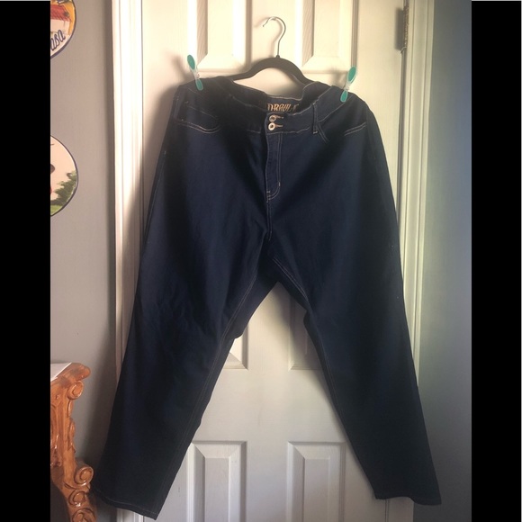 Dark Wash Mid-Rise Curvy Ankle Skinny Jeans Plus Size - Picture 1 of 7